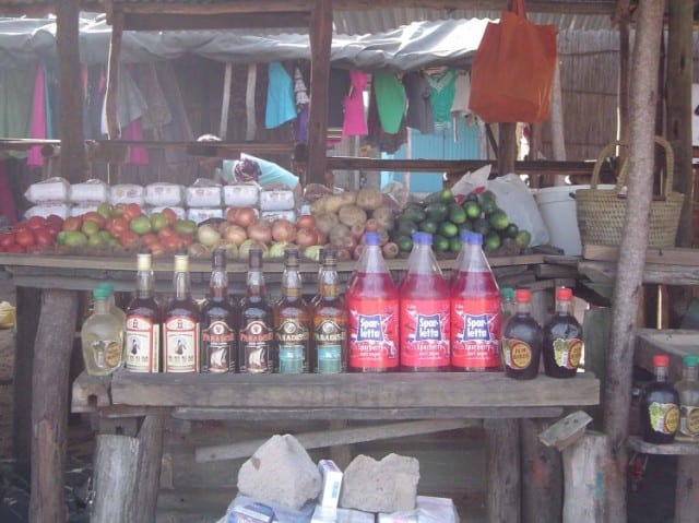 jangamo-bay-market
