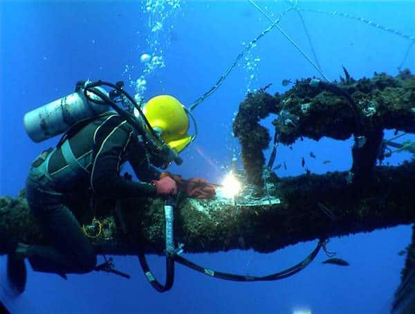 oil rig diver