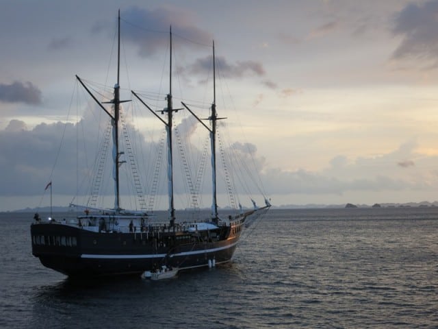 sailing-cruise-indonesia