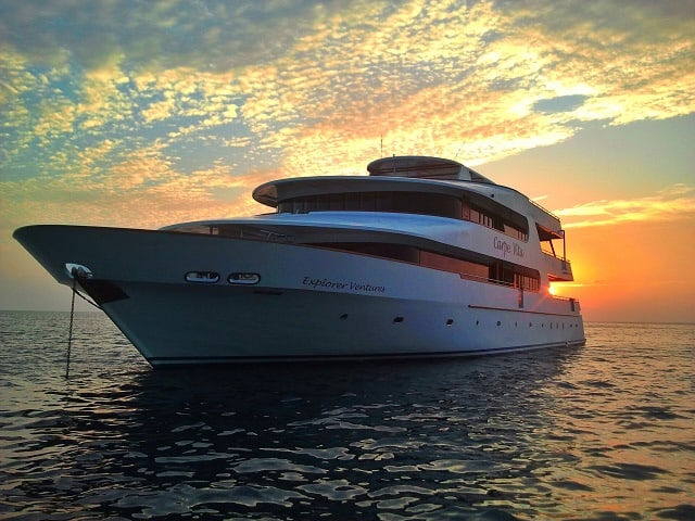 MV Carpe Novo, Liveaboard