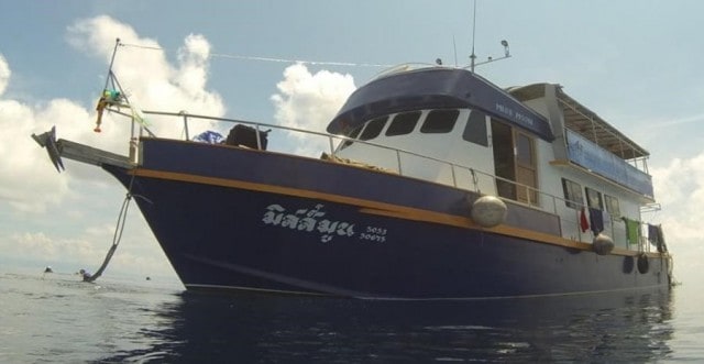 MV Miss Moon budget liveaboard similan islands