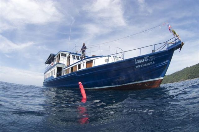 thai sea diving cruise thailand myanmar