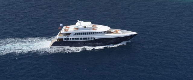 MV Carpe Novo, Liveaboard