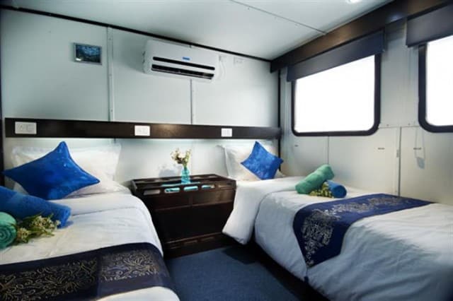 mv galapagos lower deck cabin liveaboard review