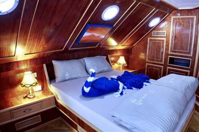 mv snefro love master suite liveaboard review