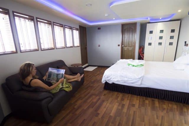 mv soleil 2 master cabin 2 liveaboard review