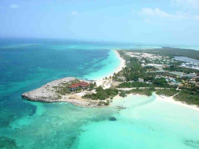 cuba liveaboard diving