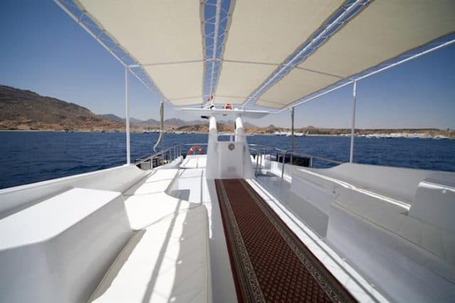 liveaboard-red-sea-king-snefro-5-outdoor