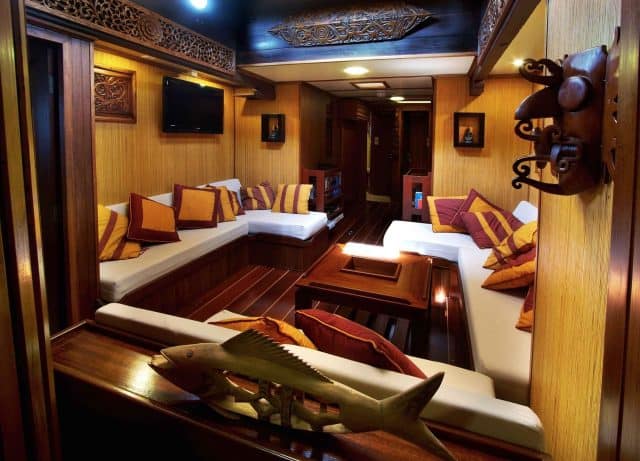 interior raja laut charter liveaboard indonesia thailand andaman sea