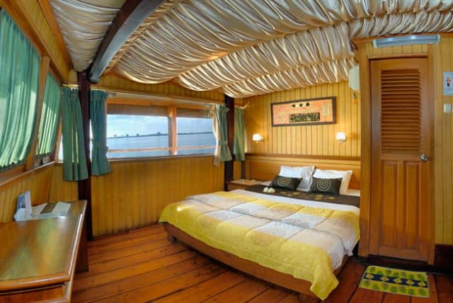 double cabin sea safari VII liveaboard diving indonesia