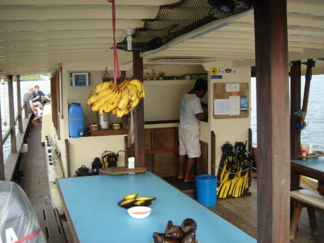 dschubba liveaboard diving philippines 