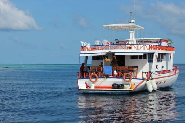 hope cruiser liveaboard maldives scuba diving